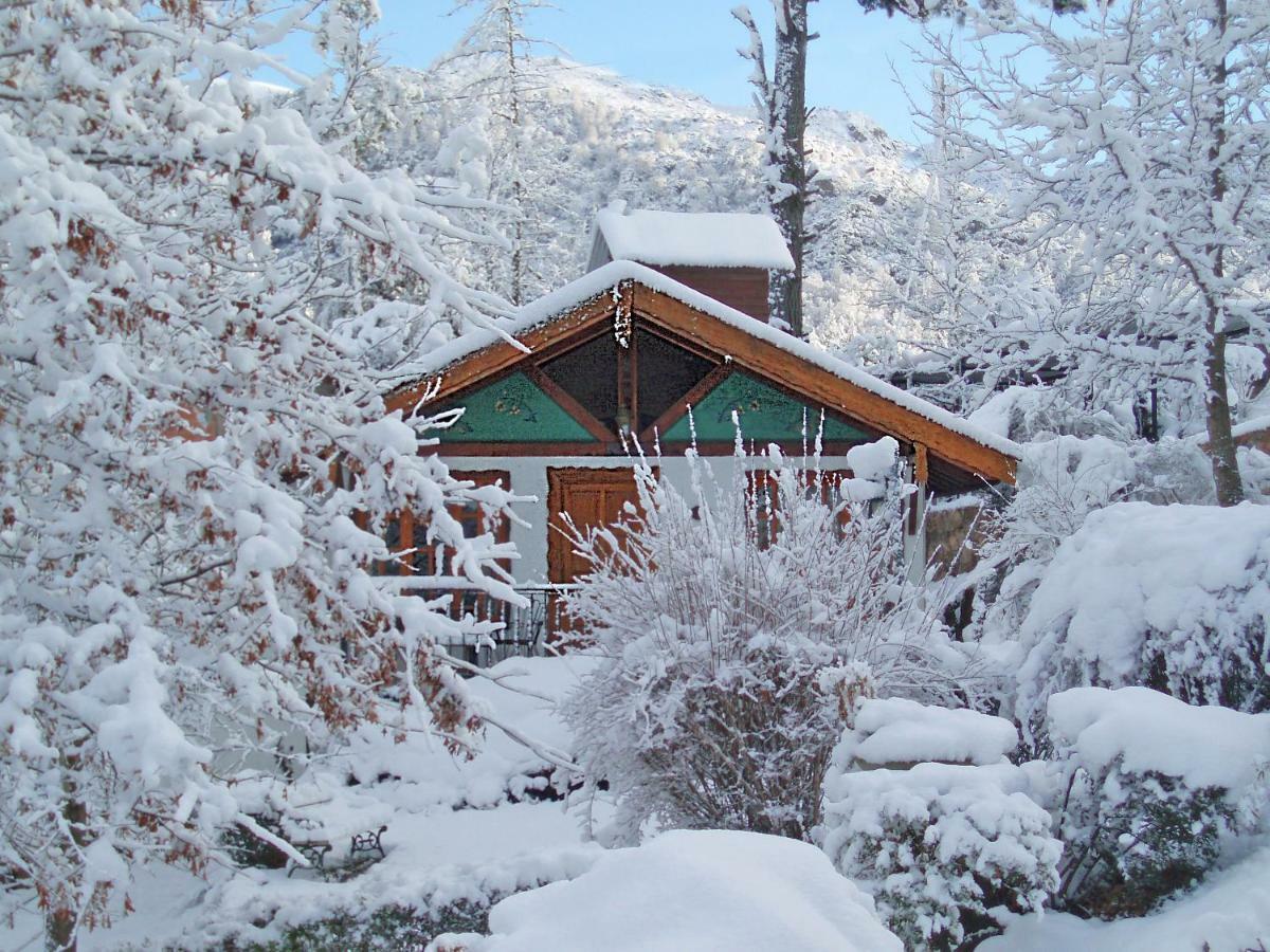 Villa Del Fiume La Cumbrecita Exteriör bild